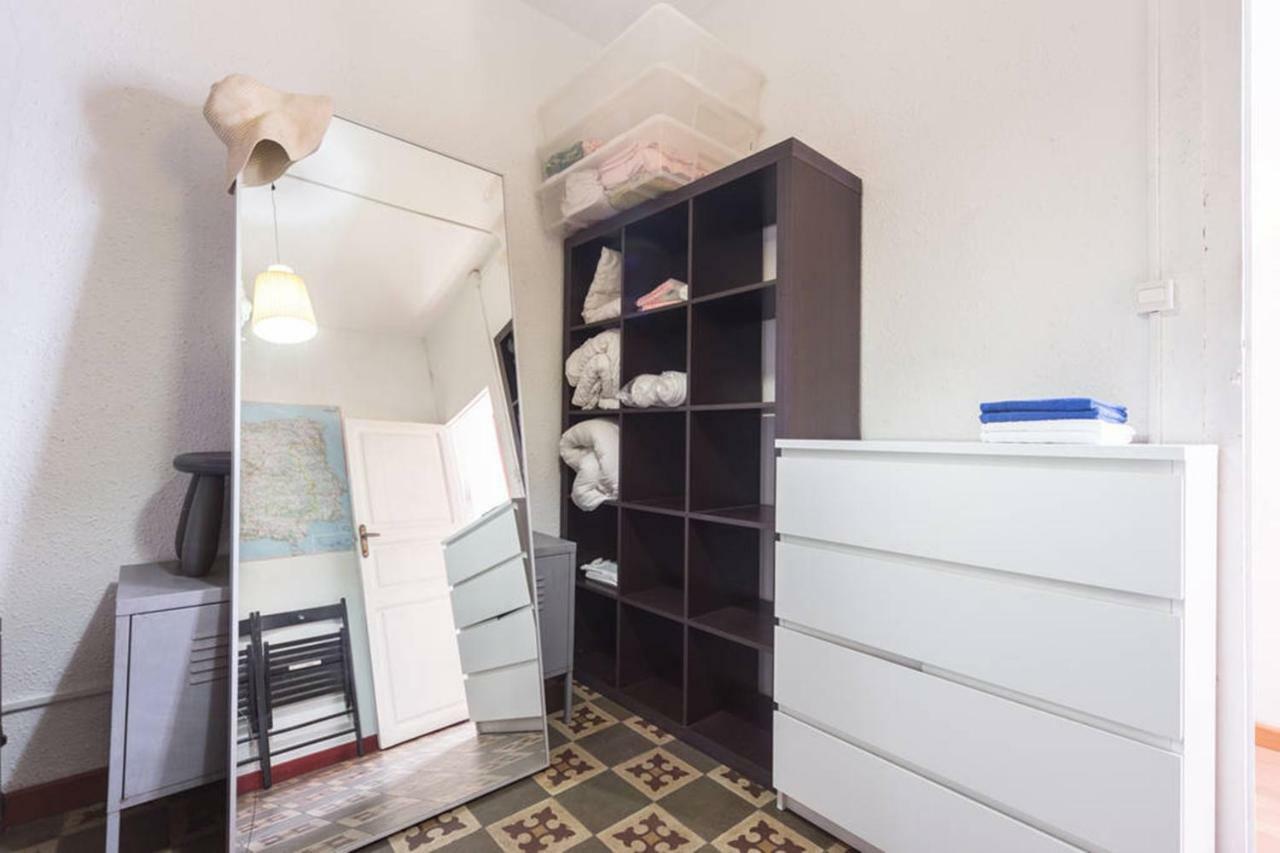Arrendamiento De Temporada En Ruzafa Appartement Valencia Buitenkant foto
