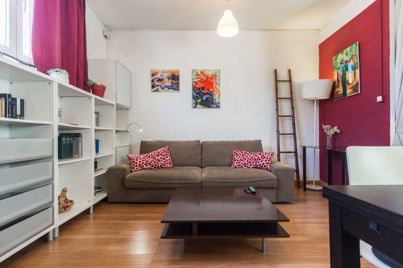 Arrendamiento De Temporada En Ruzafa Appartement Valencia Buitenkant foto
